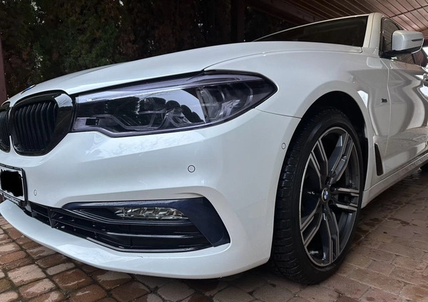 BMW Seria 5 cena 122500 przebieg: 79000, rok produkcji 2017 z Świdwin małe 92